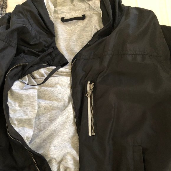 gap women's rain jackets